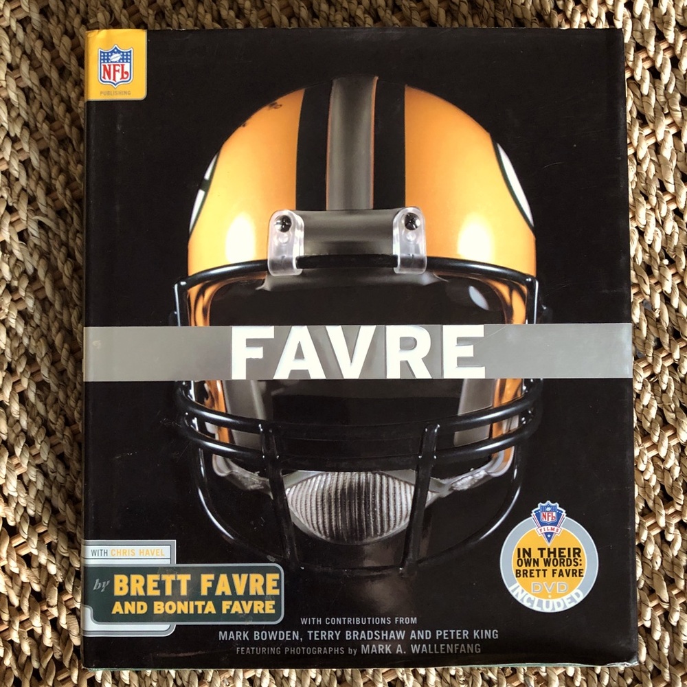Favre -book by Brett Favre - Football